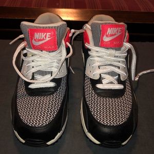 Nike Air Max Size 5Y